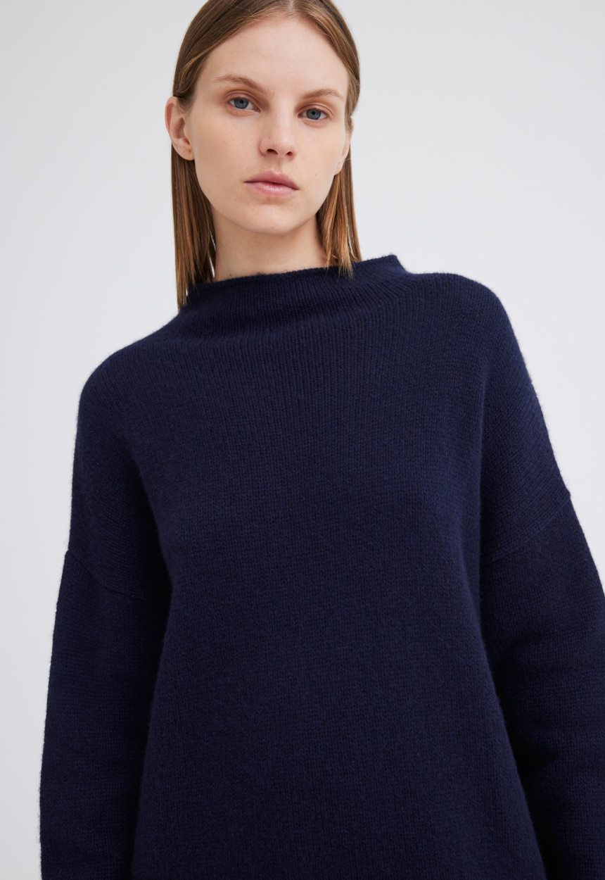 Jac + Jack Grayson Cashmere Sweater - Darkest Navy